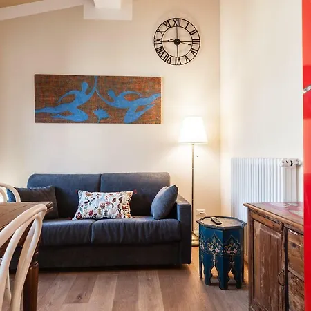 Apartment Affordable With A View In The Heart Of *
